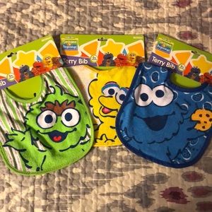 Sesame Street bibs - set of 3